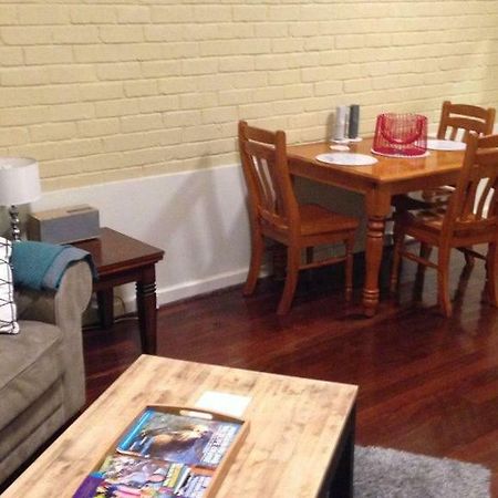 Affordable & Comfortable Apartment On Langley Park Perth Exterior photo